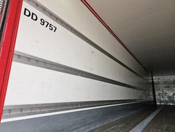 STEERING AXLE / LIFT AXLE / TAIL LIFT